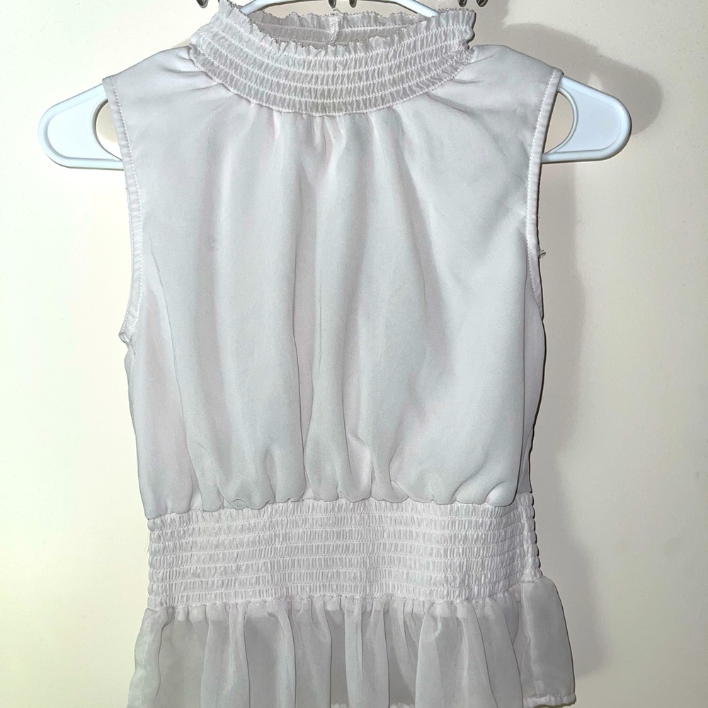 White blouse size xtra small